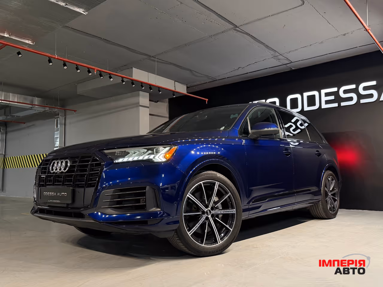 Audi Q7 - фото 5