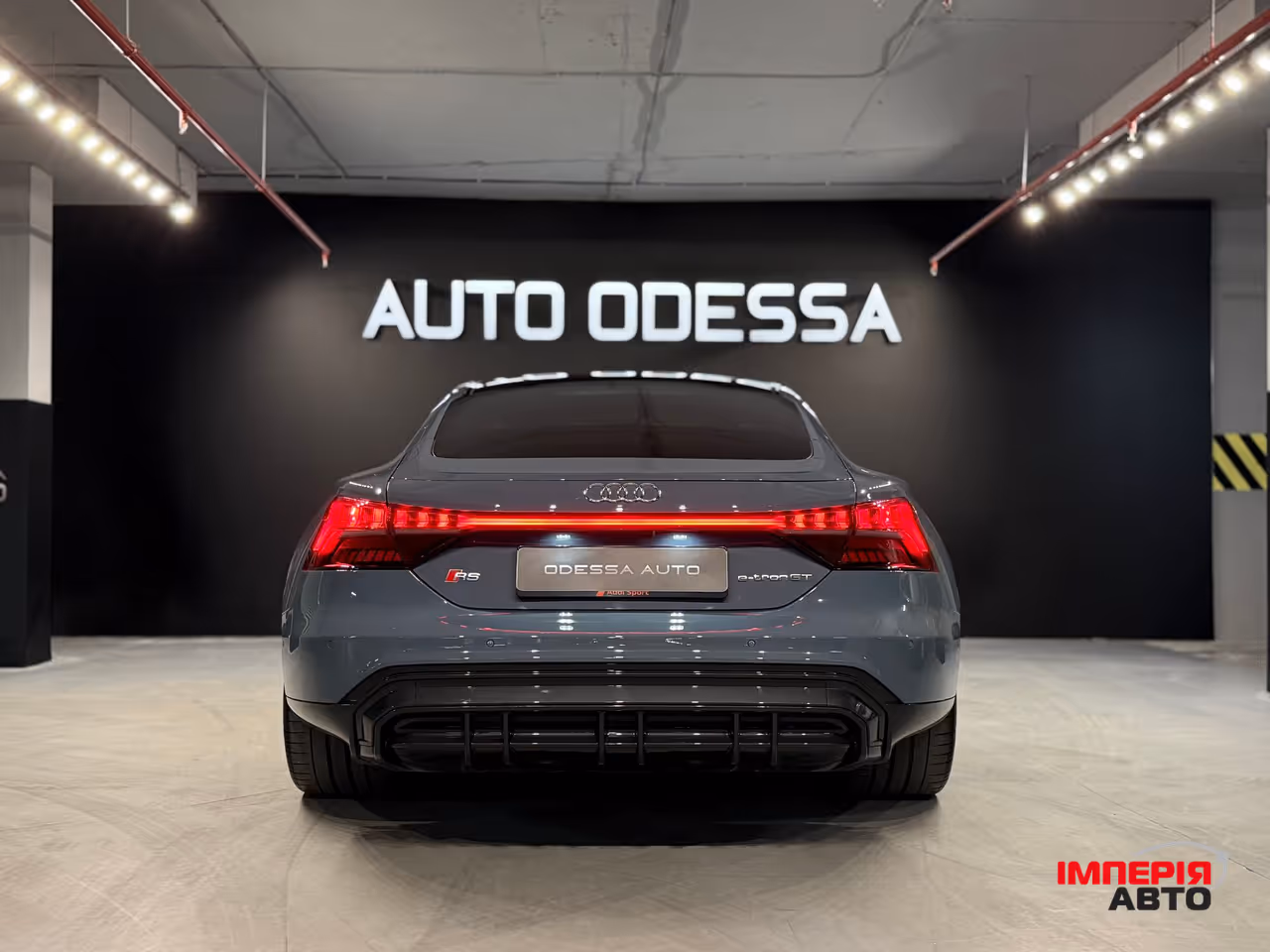 Audi RS e-tron GT - фото 10