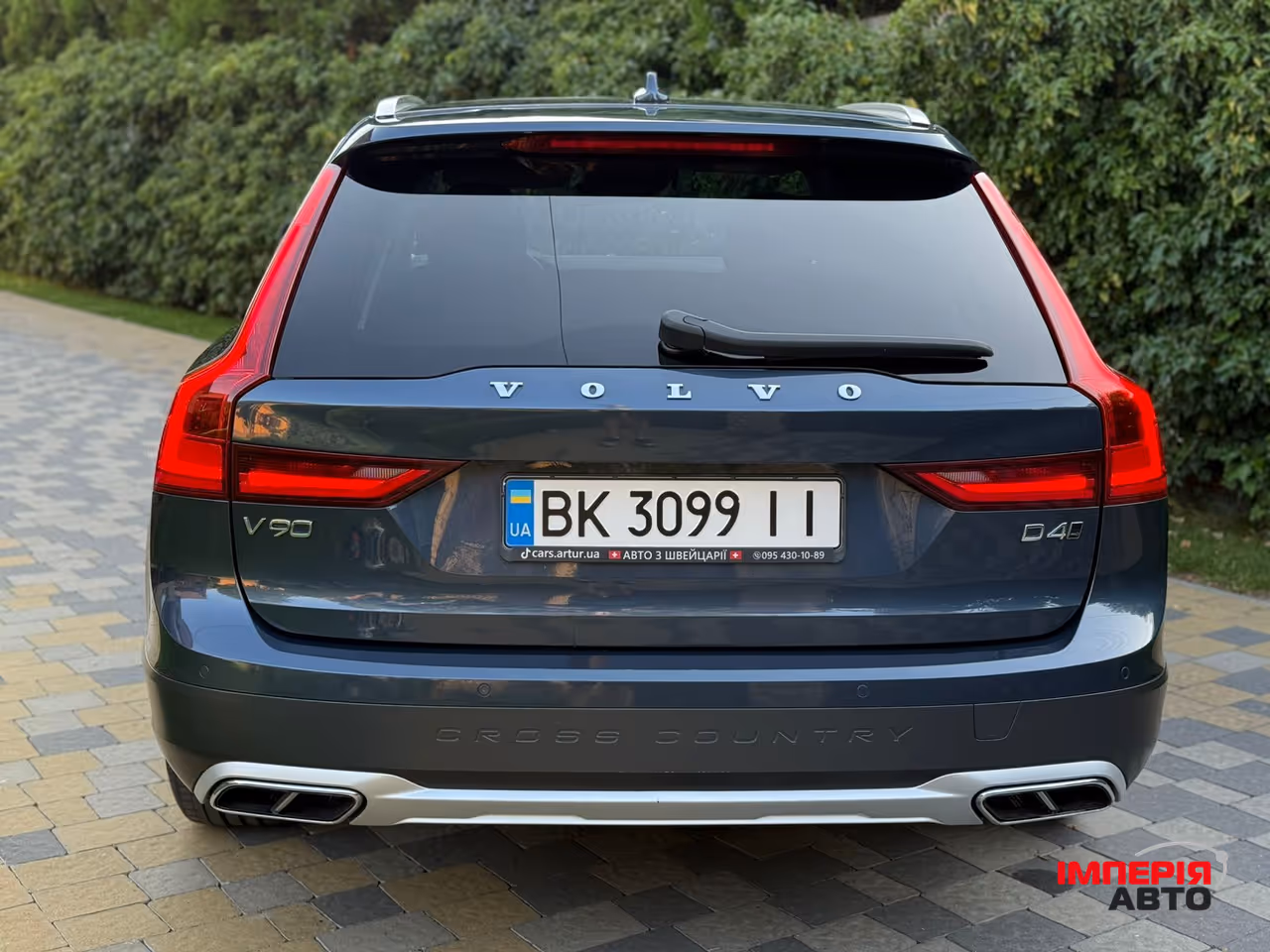 Volvo V90 Cross Country - фото 7