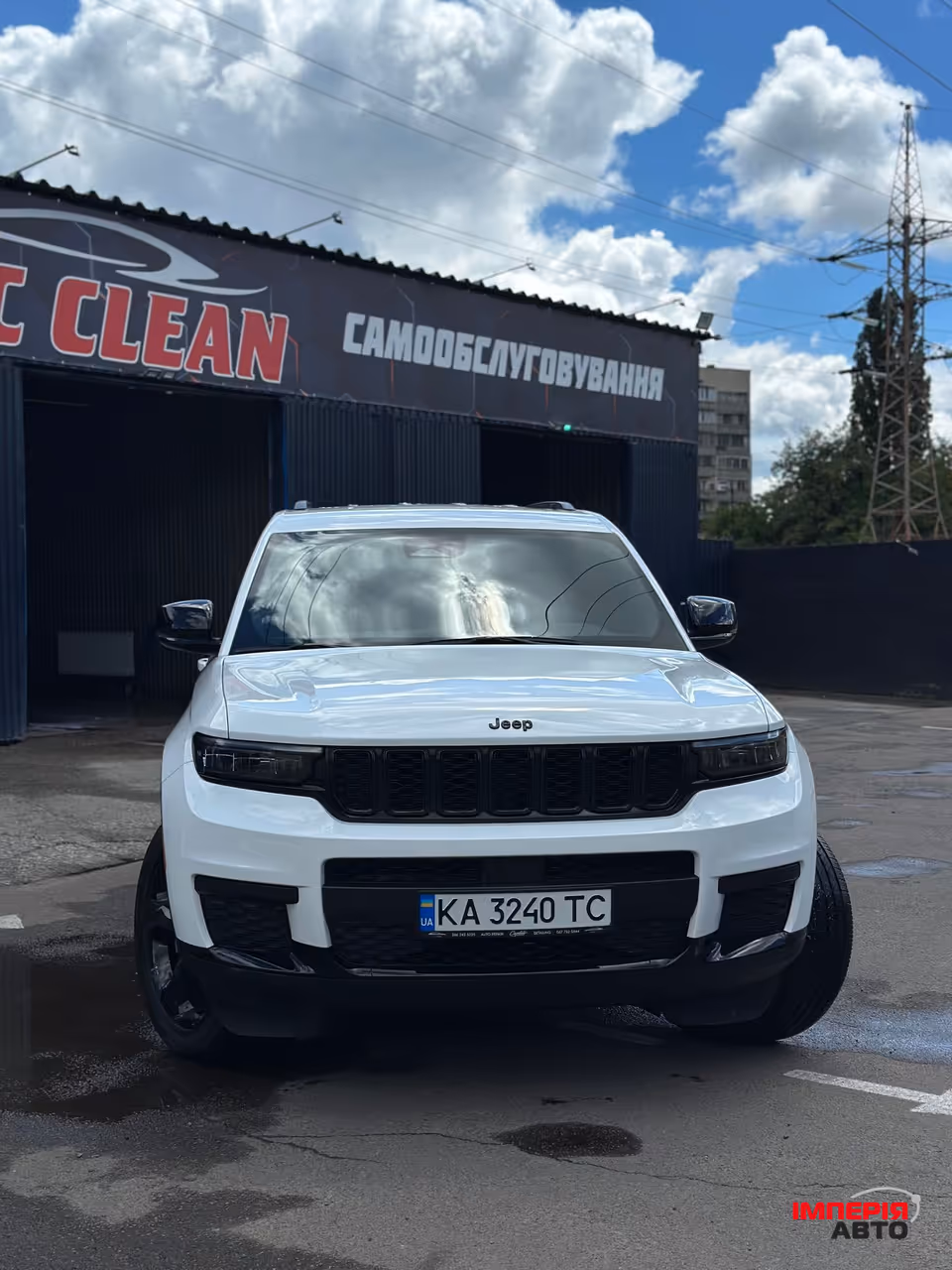 Jeep Grand Cherokee - фото 1