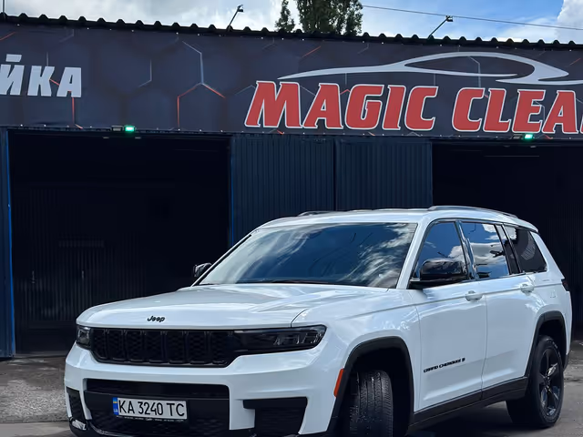 Jeep Grand Cherokee - фото 2