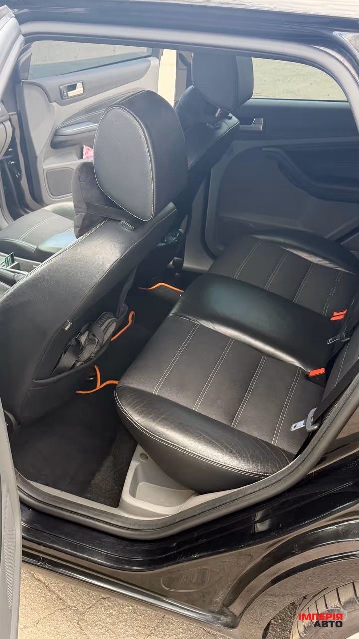 Ford Focus - фото 19