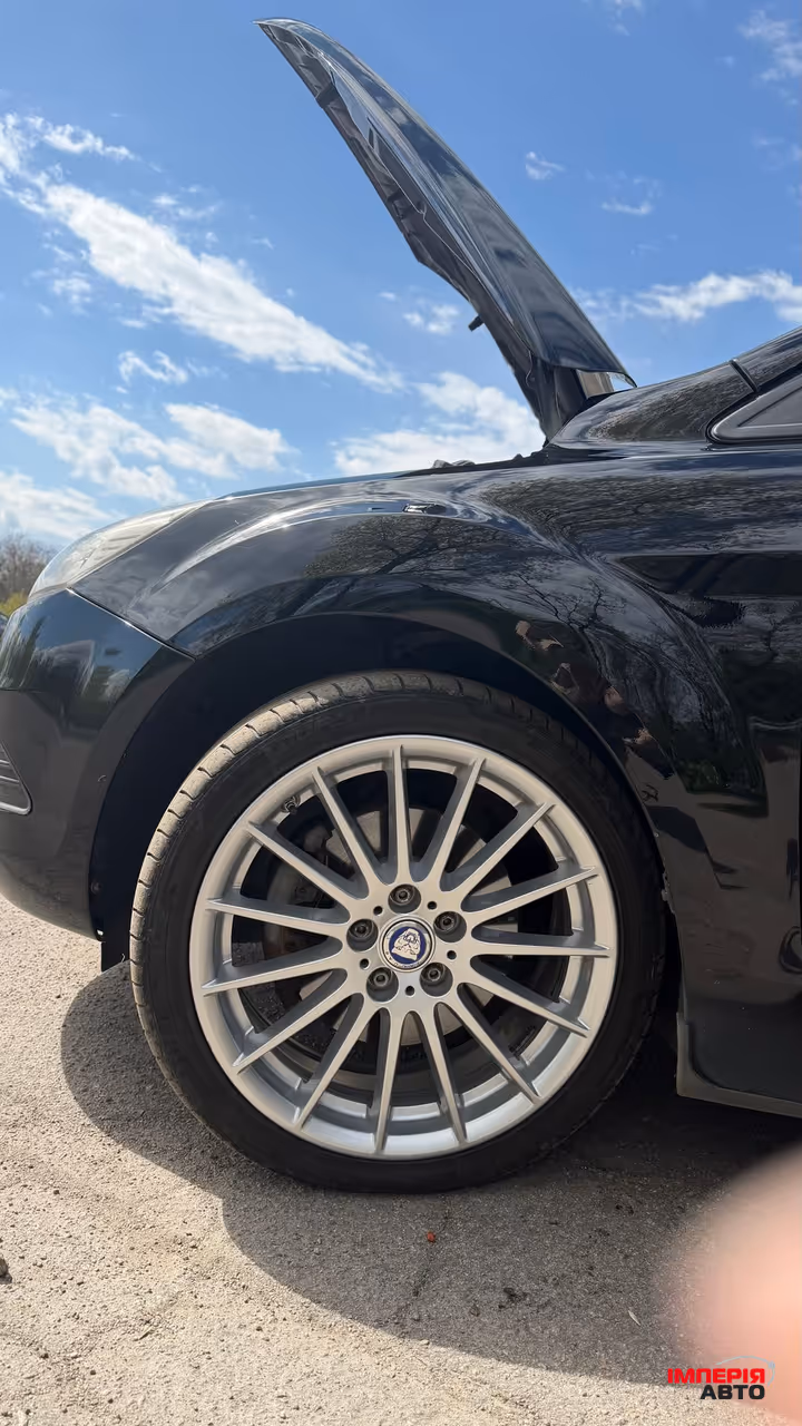 Ford Focus - фото 12