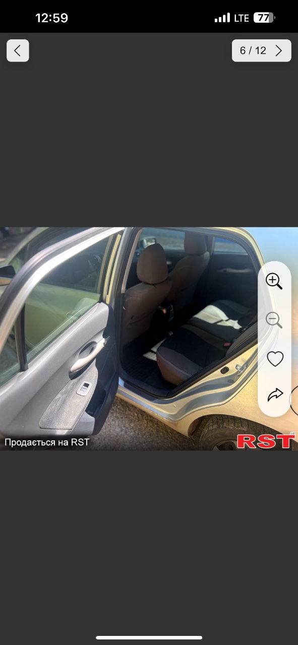 Toyota Auris - фото 2