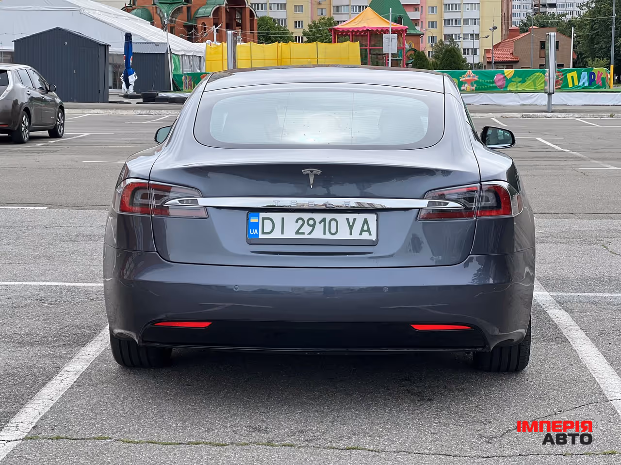 Tesla Model S - фото 8