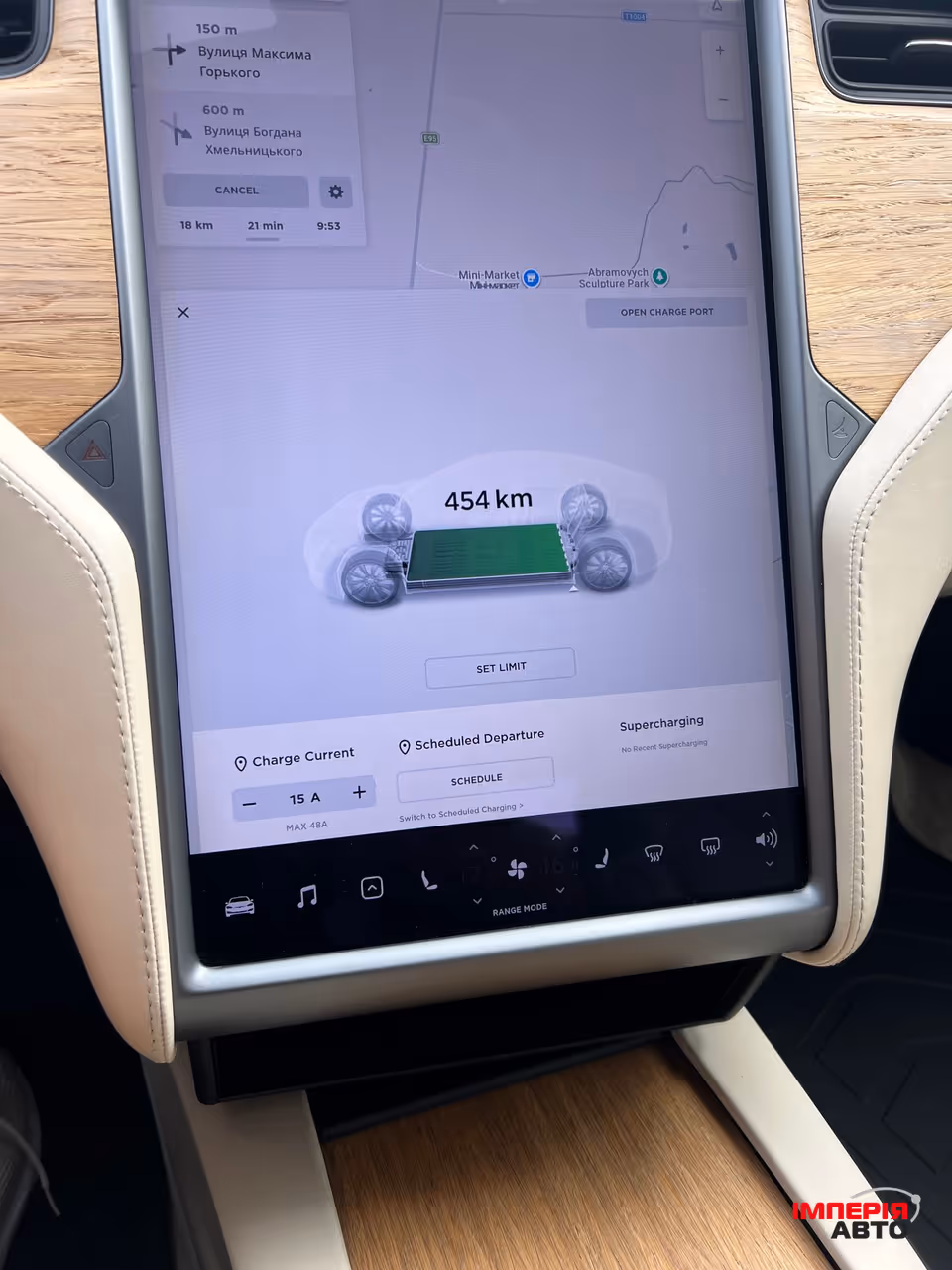 Tesla Model S - фото 41