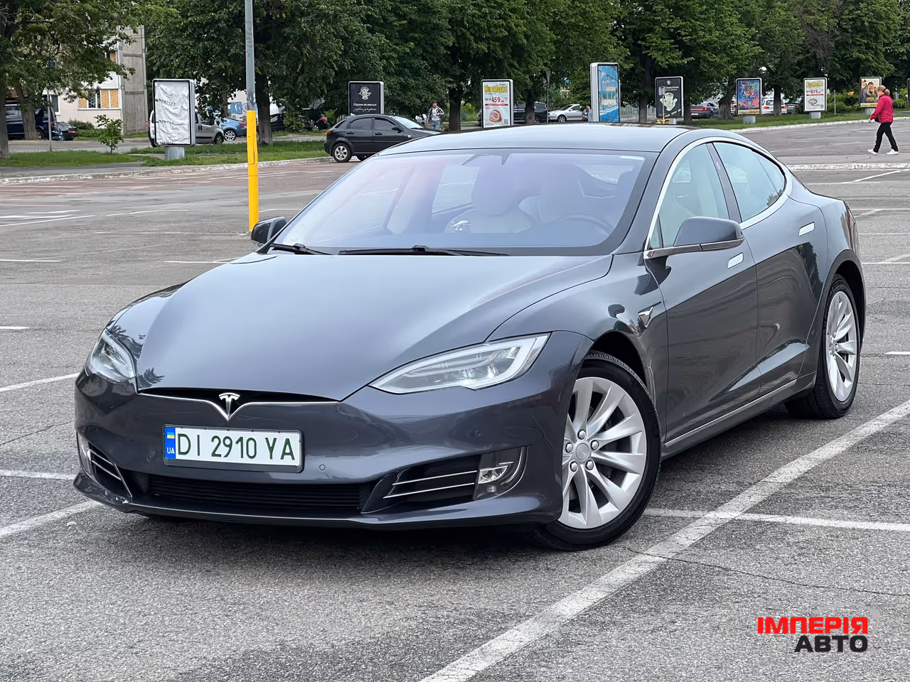 Tesla Model S - фото 5