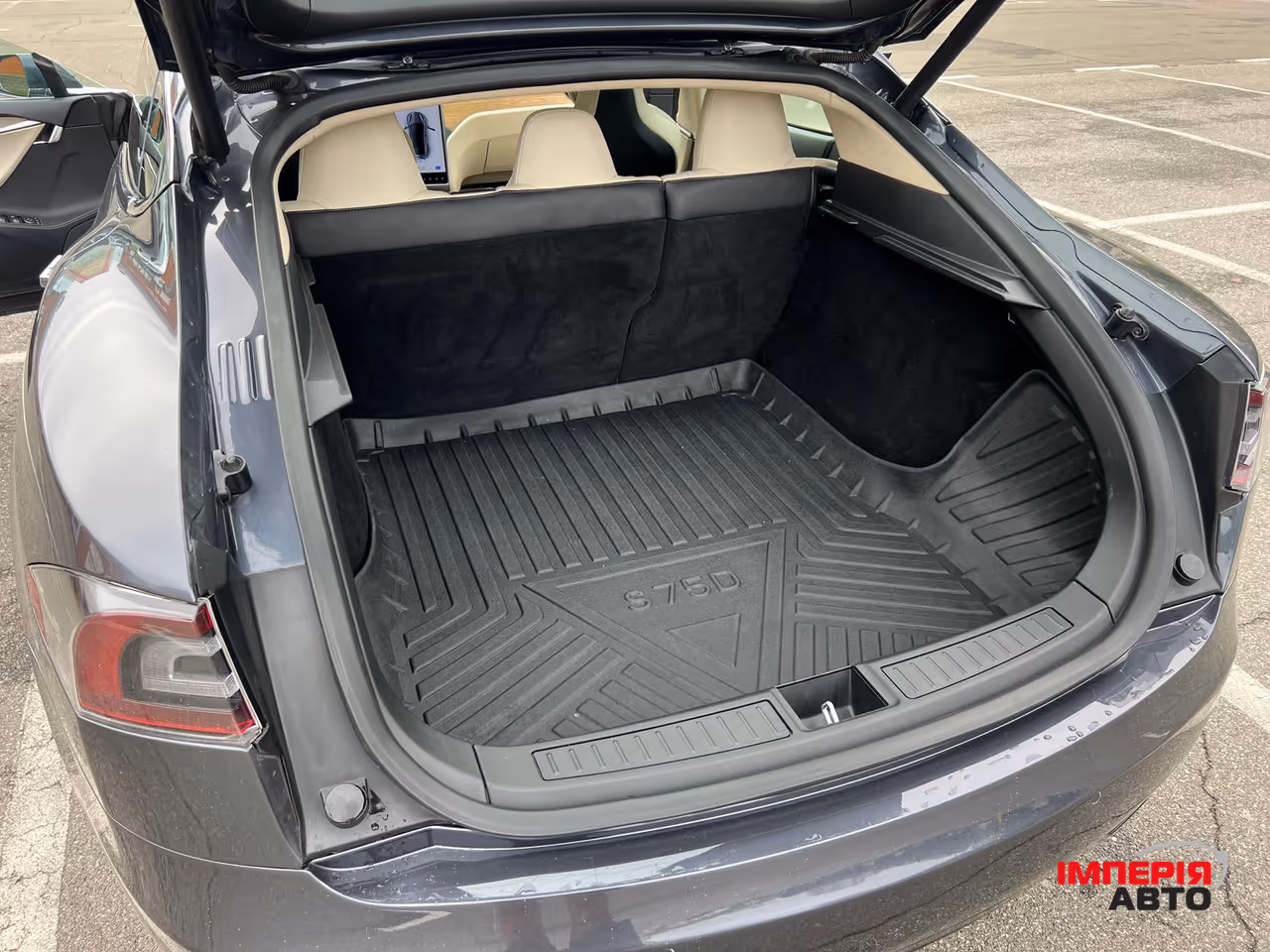 Tesla Model S - фото 39