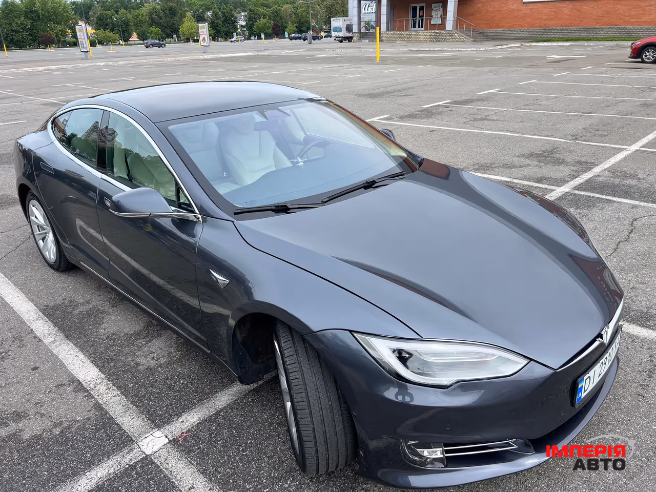 Tesla Model S - фото 16