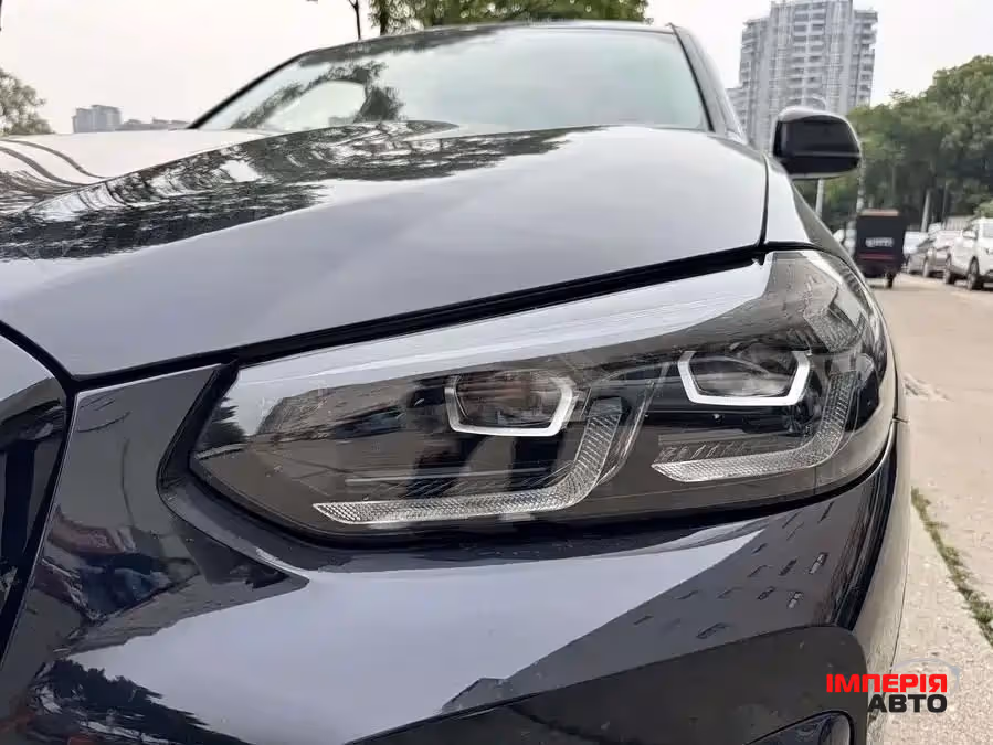BMW iX3 - фото 5