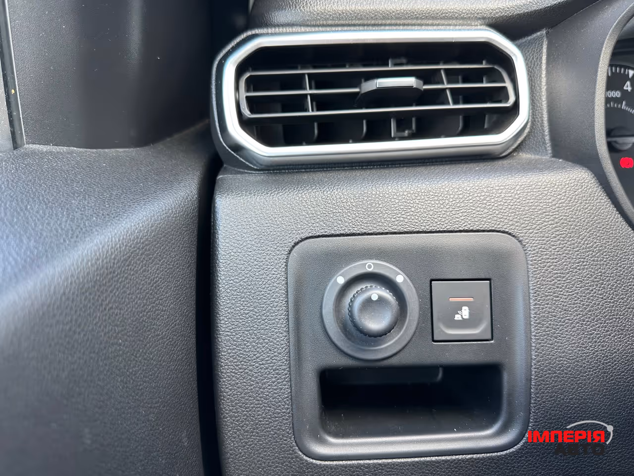 Renault Duster - фото 13