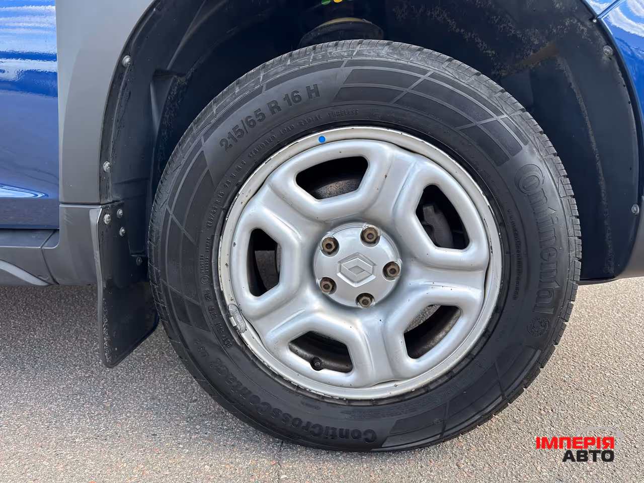 Renault Duster - фото 12