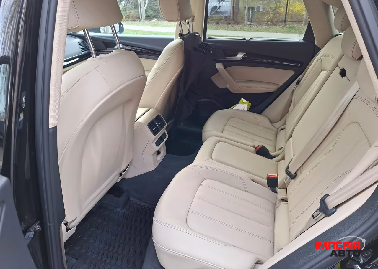 Audi Q5 Sportback - фото 12