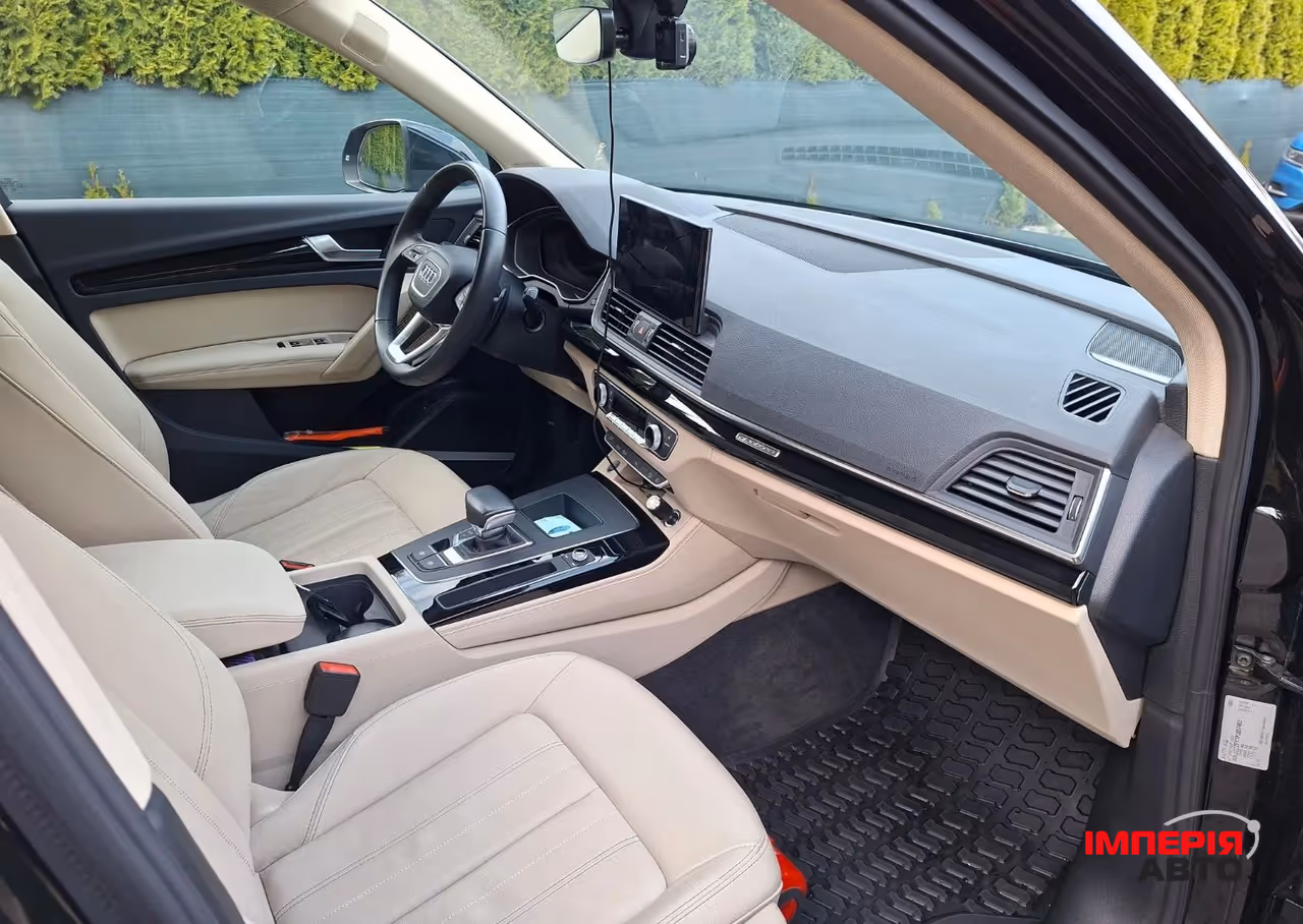 Audi Q5 Sportback - фото 7