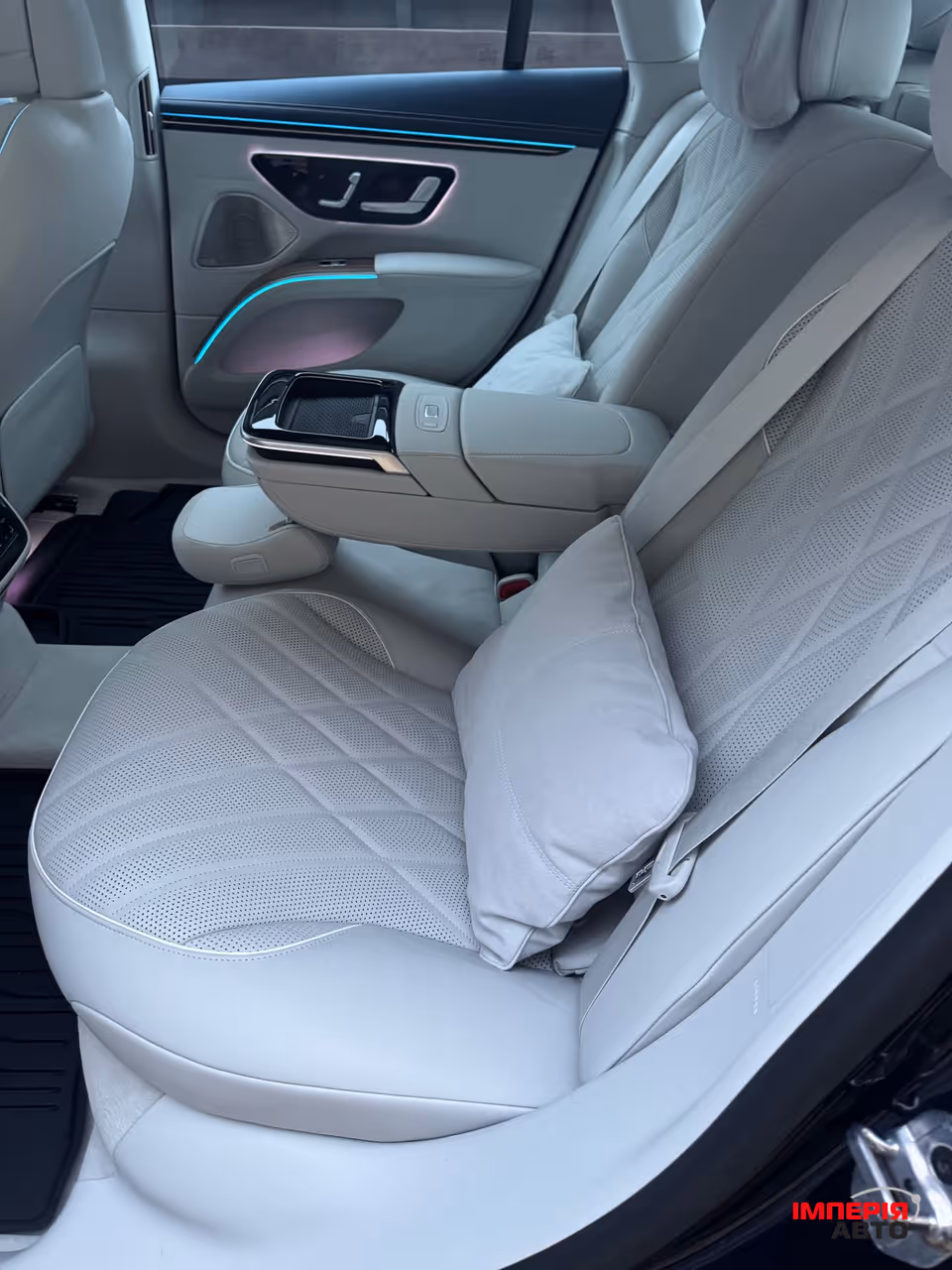 Mercedes-Benz EQS - фото 21