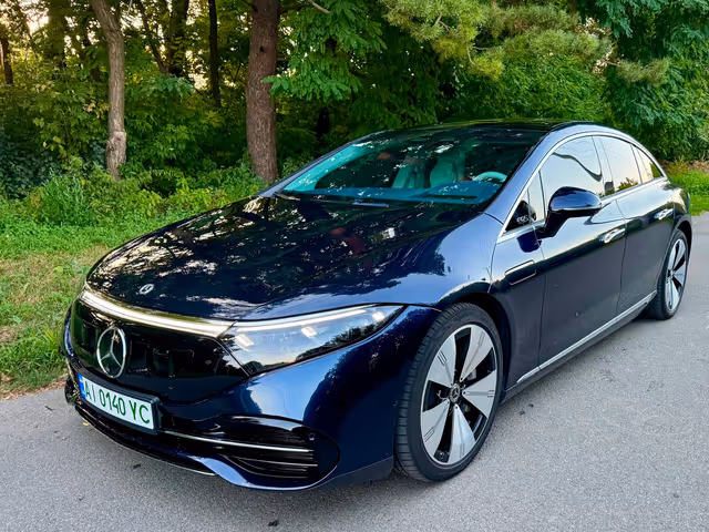 Mercedes-Benz EQS - зображення 3