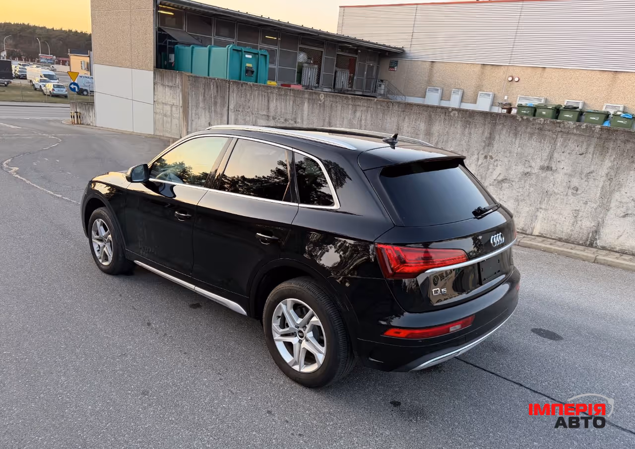Audi Q5 - фото 8