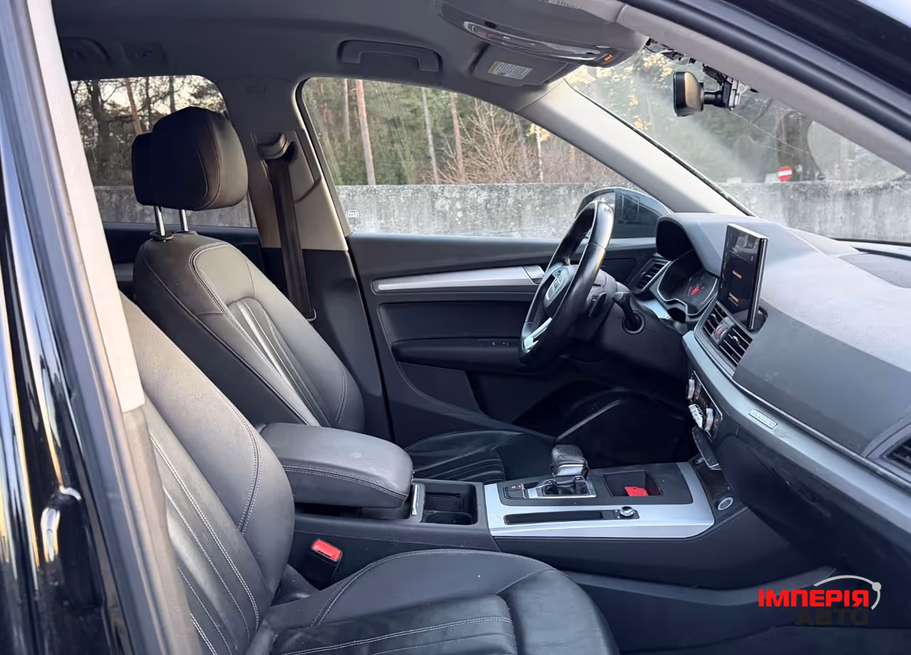 Audi Q5 - фото 11
