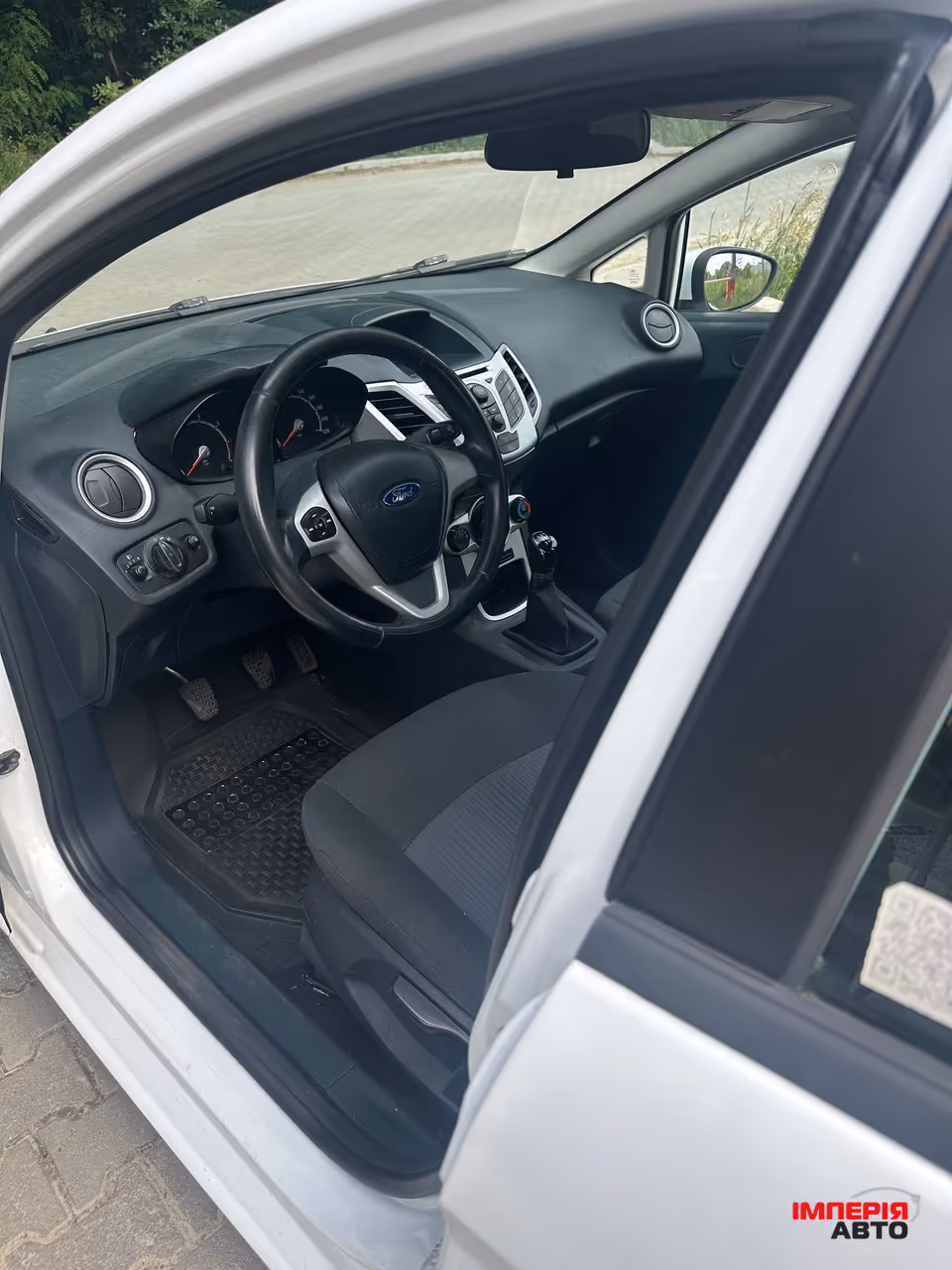 Ford Fiesta - фото 8