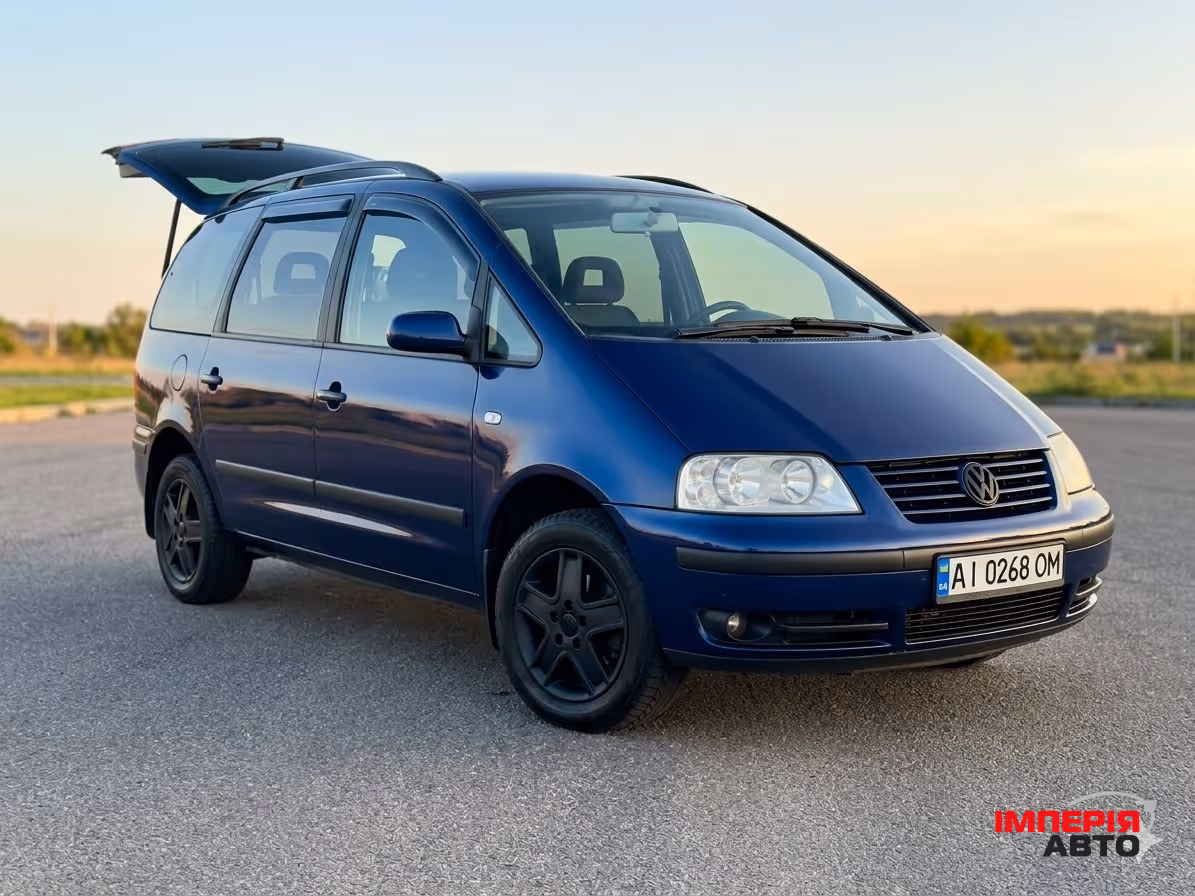 Volkswagen Sharan - фото 1