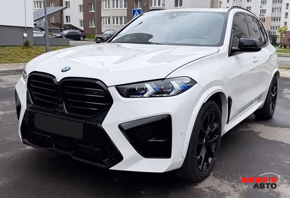 BMW X5 - фото 1