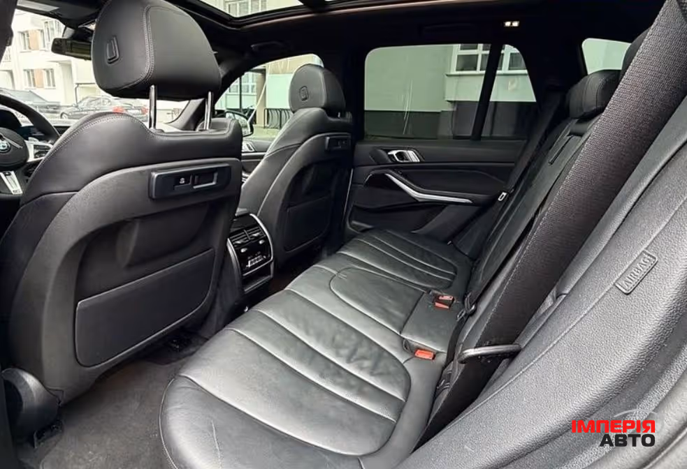 BMW X5 - фото 6