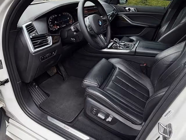 BMW X5 - фото 5