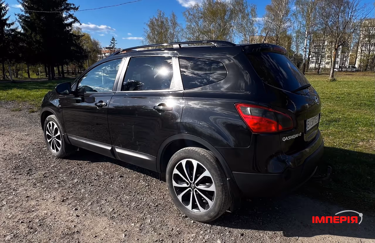 Nissan Qashqai - фото 8