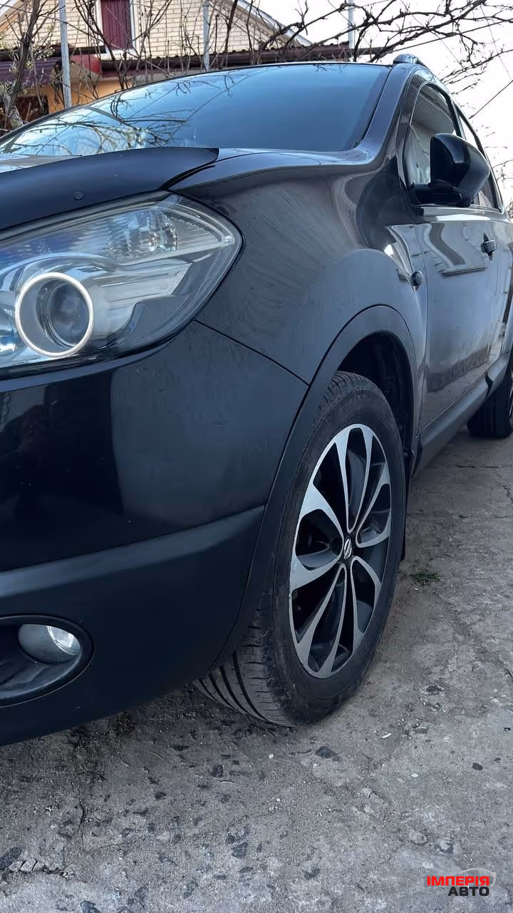 Nissan Qashqai - фото 3