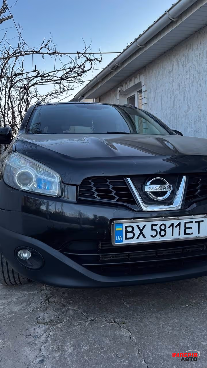Nissan Qashqai - фото 1