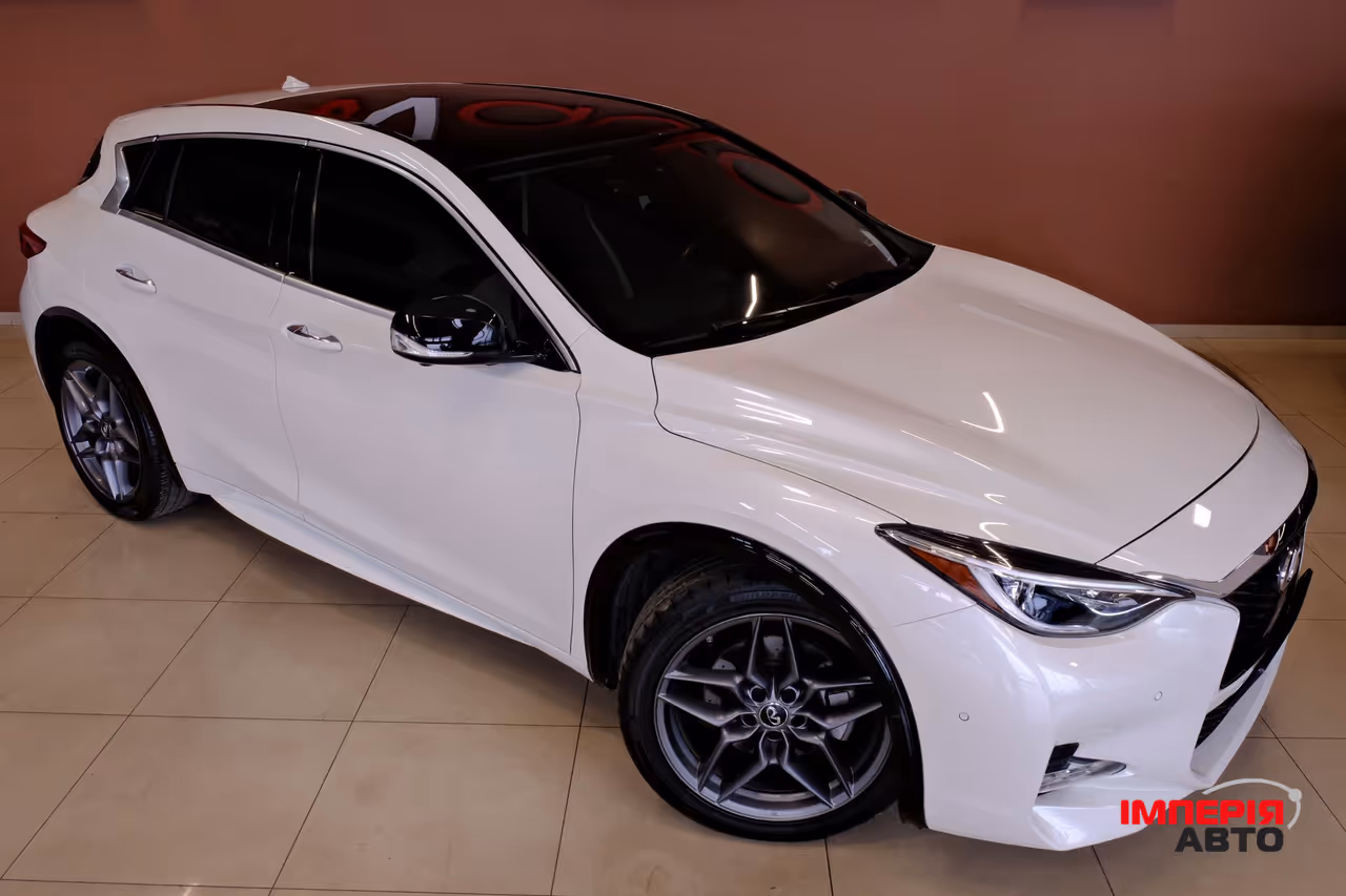 Infiniti QX30 - фото 4