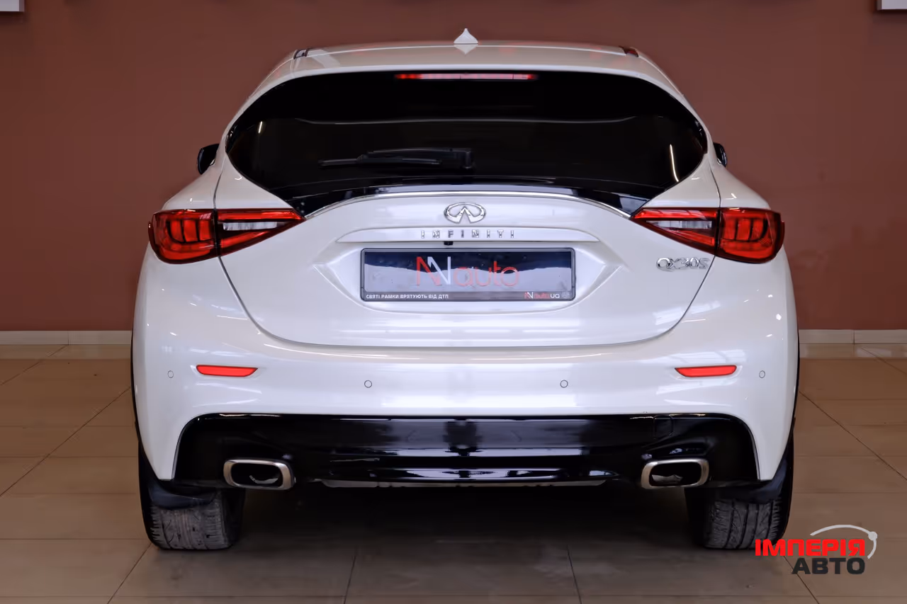 Infiniti QX30 - фото 6