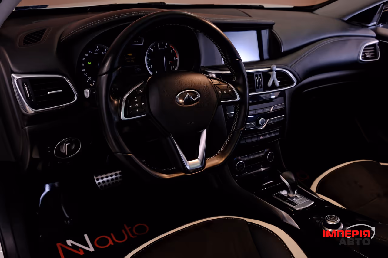 Infiniti QX30 - фото 7