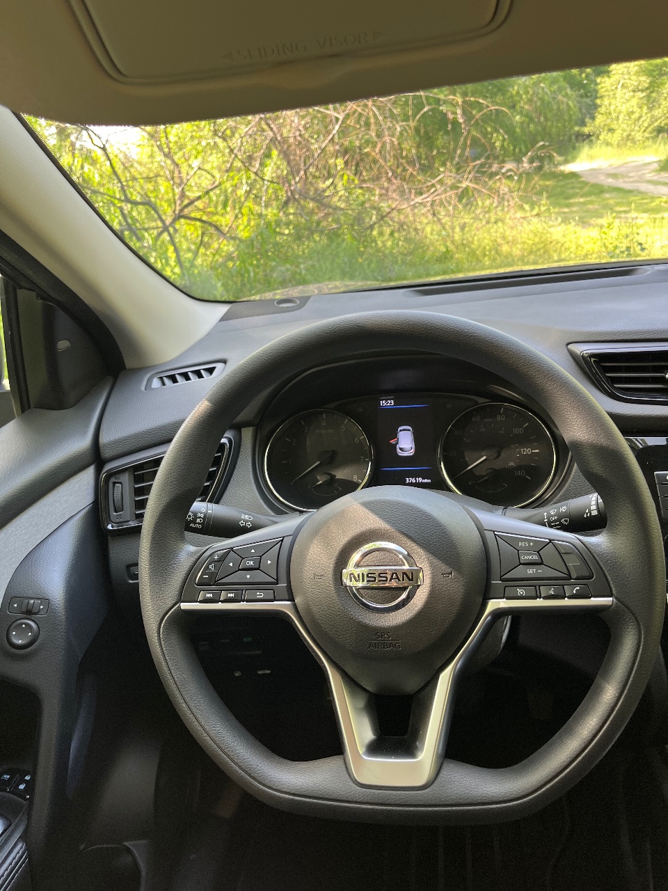 Nissan Rogue Sport - фото 3