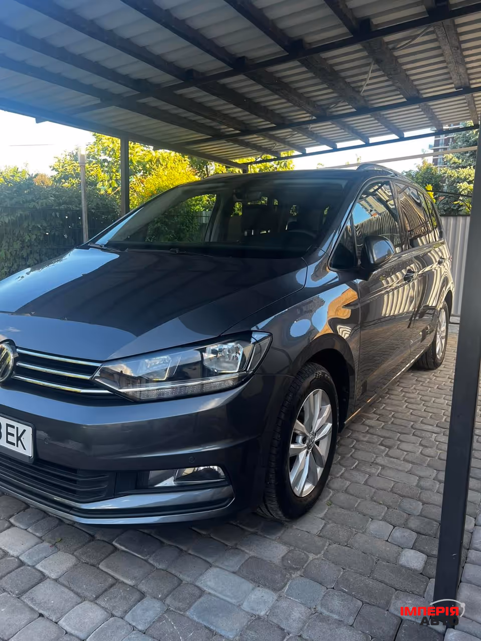 Volkswagen Touran - фото 5