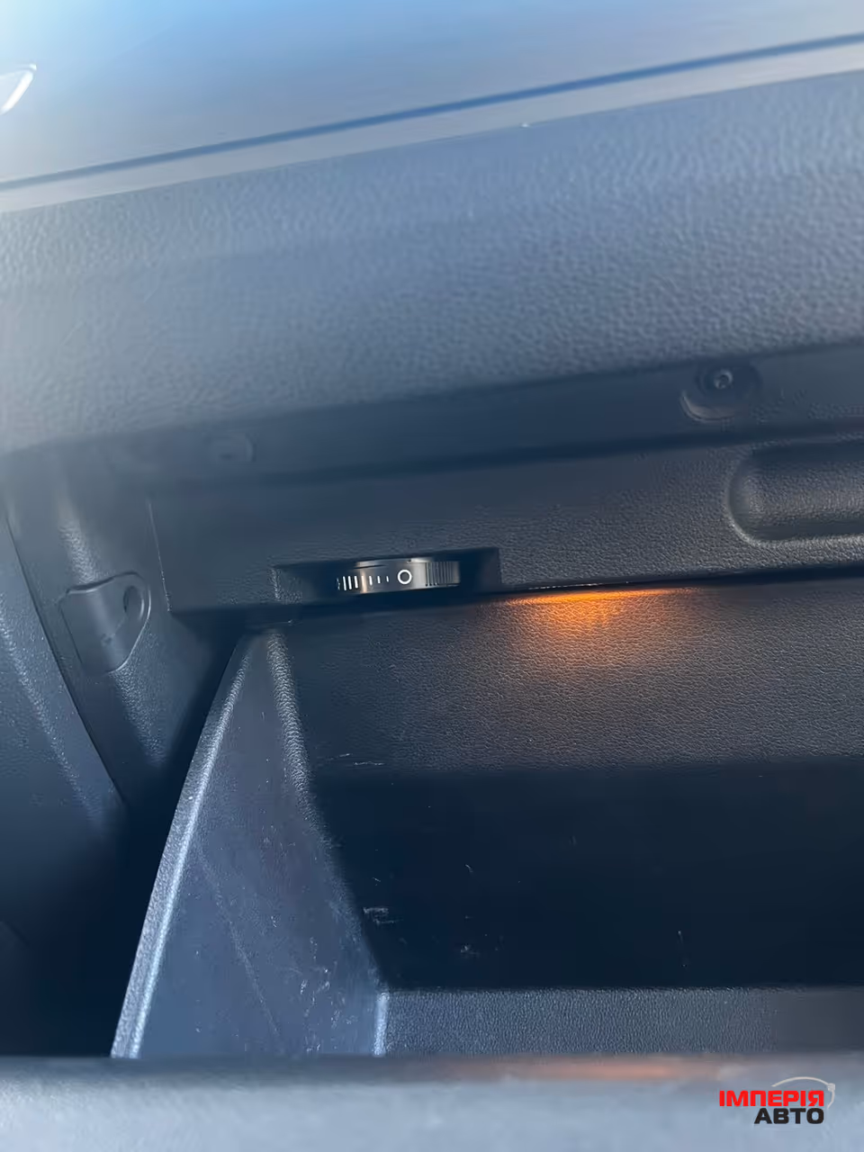 Volkswagen Touran - фото 14