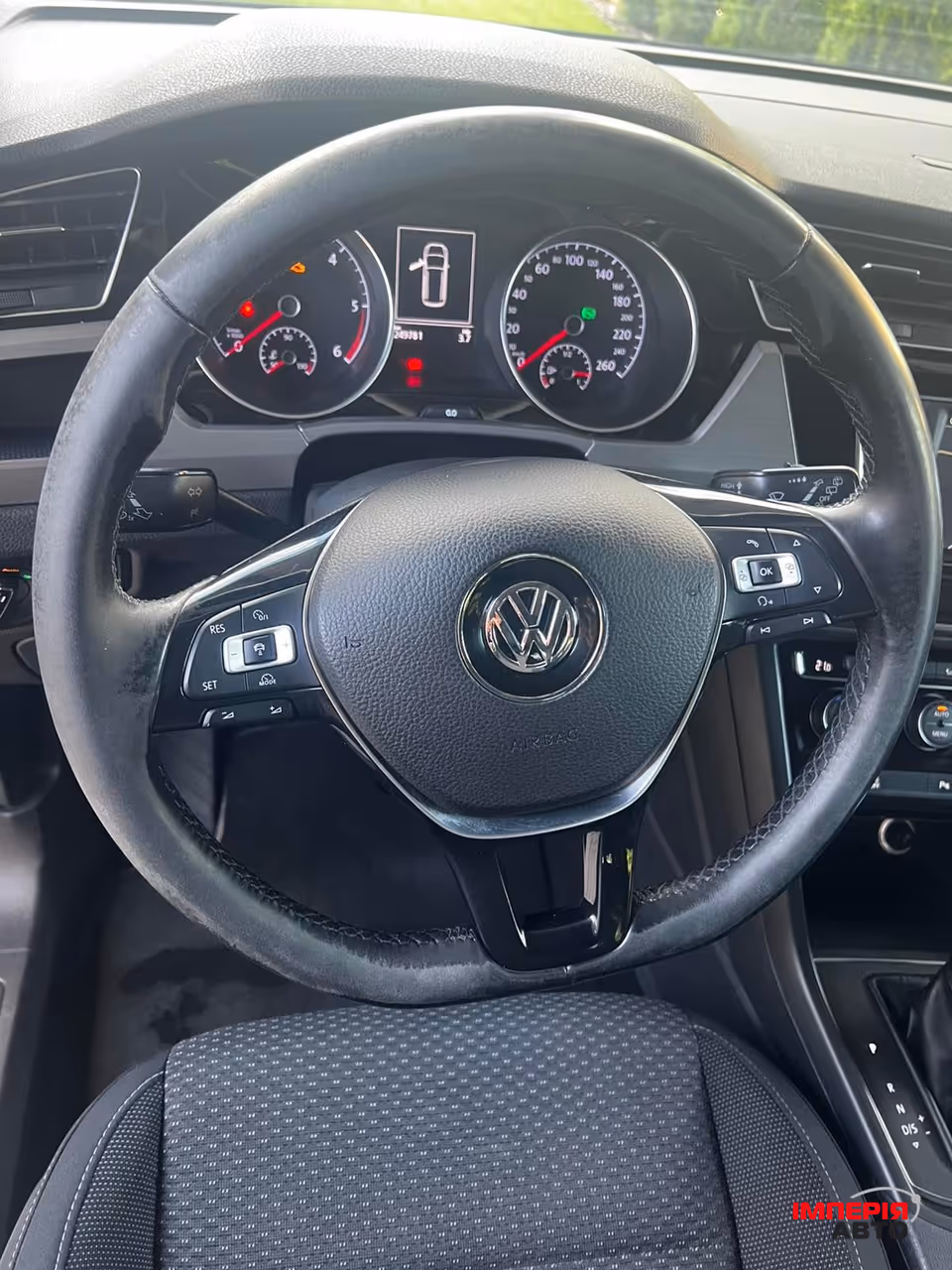 Volkswagen Touran - фото 35
