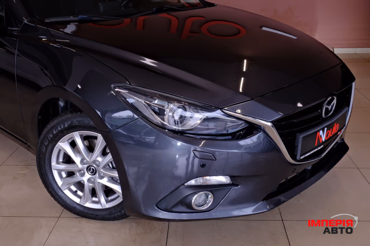 Mazda 3 - фото 3