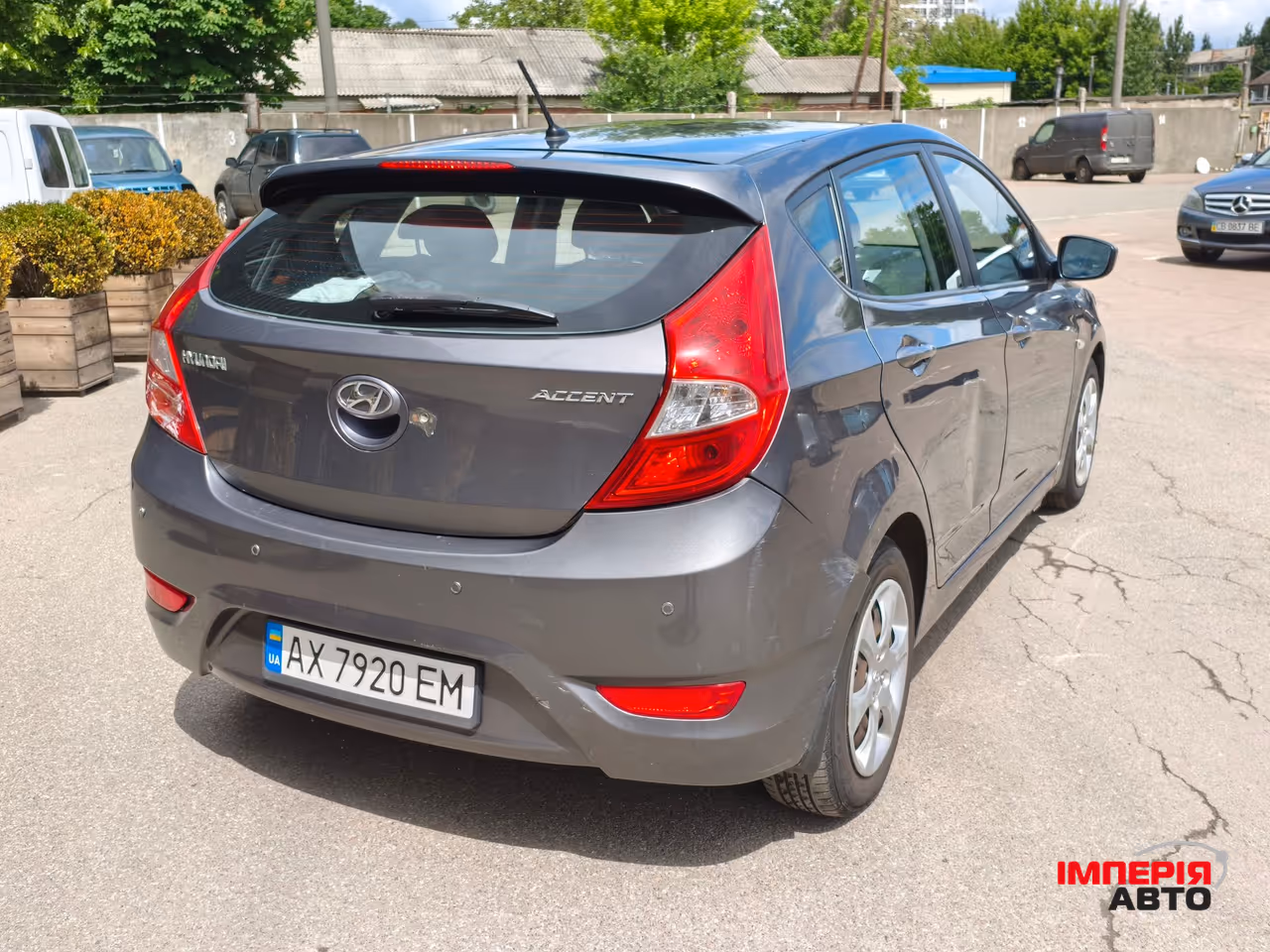 Hyundai Accent - фото 2
