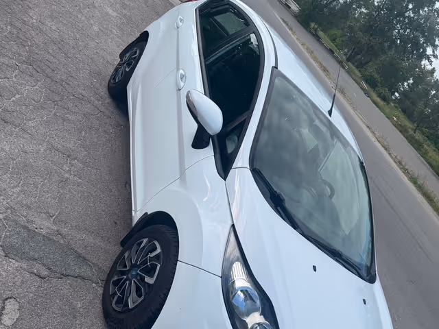 Ford Fiesta - фото 4