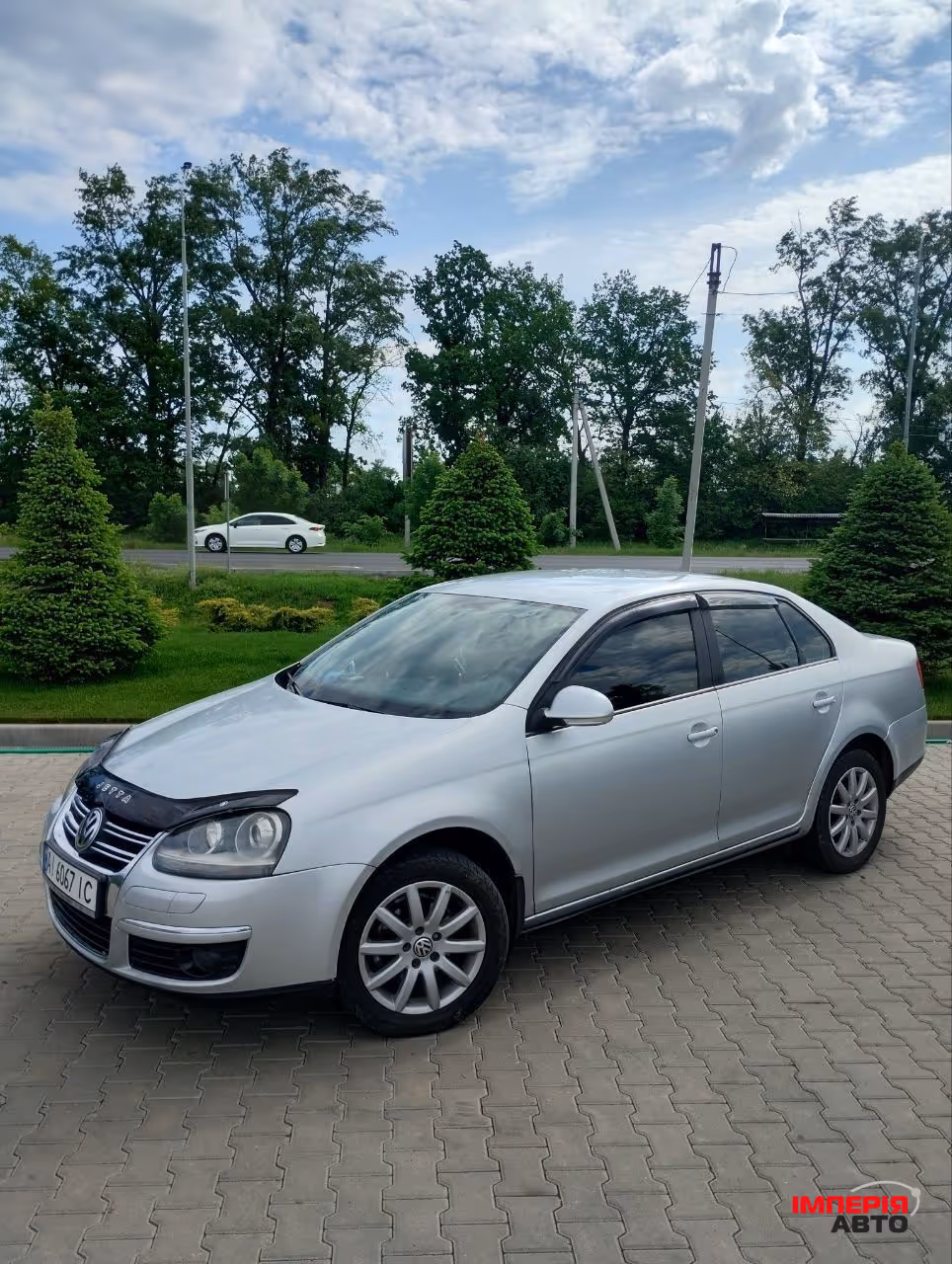 Volkswagen Jetta - фото 4