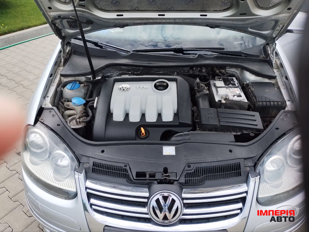 Volkswagen Jetta - фото 13