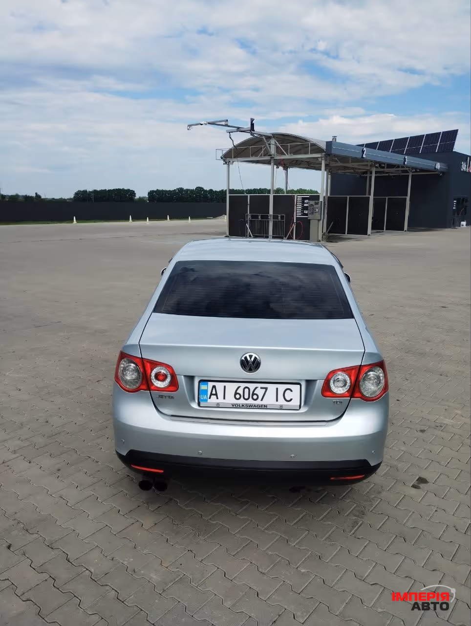 Volkswagen Jetta - фото 8