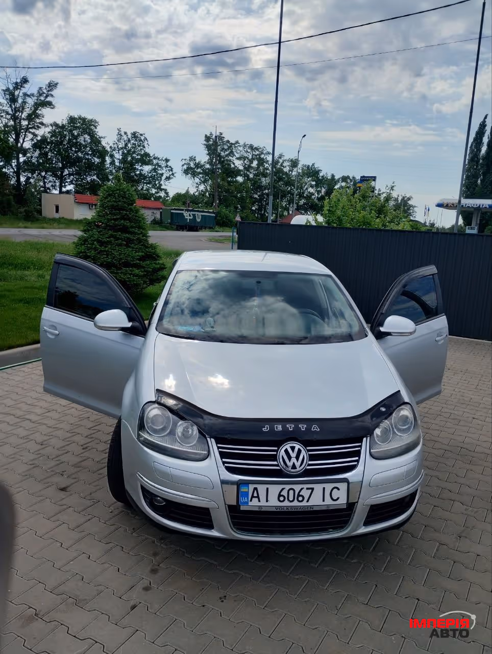 Volkswagen Jetta - фото 3