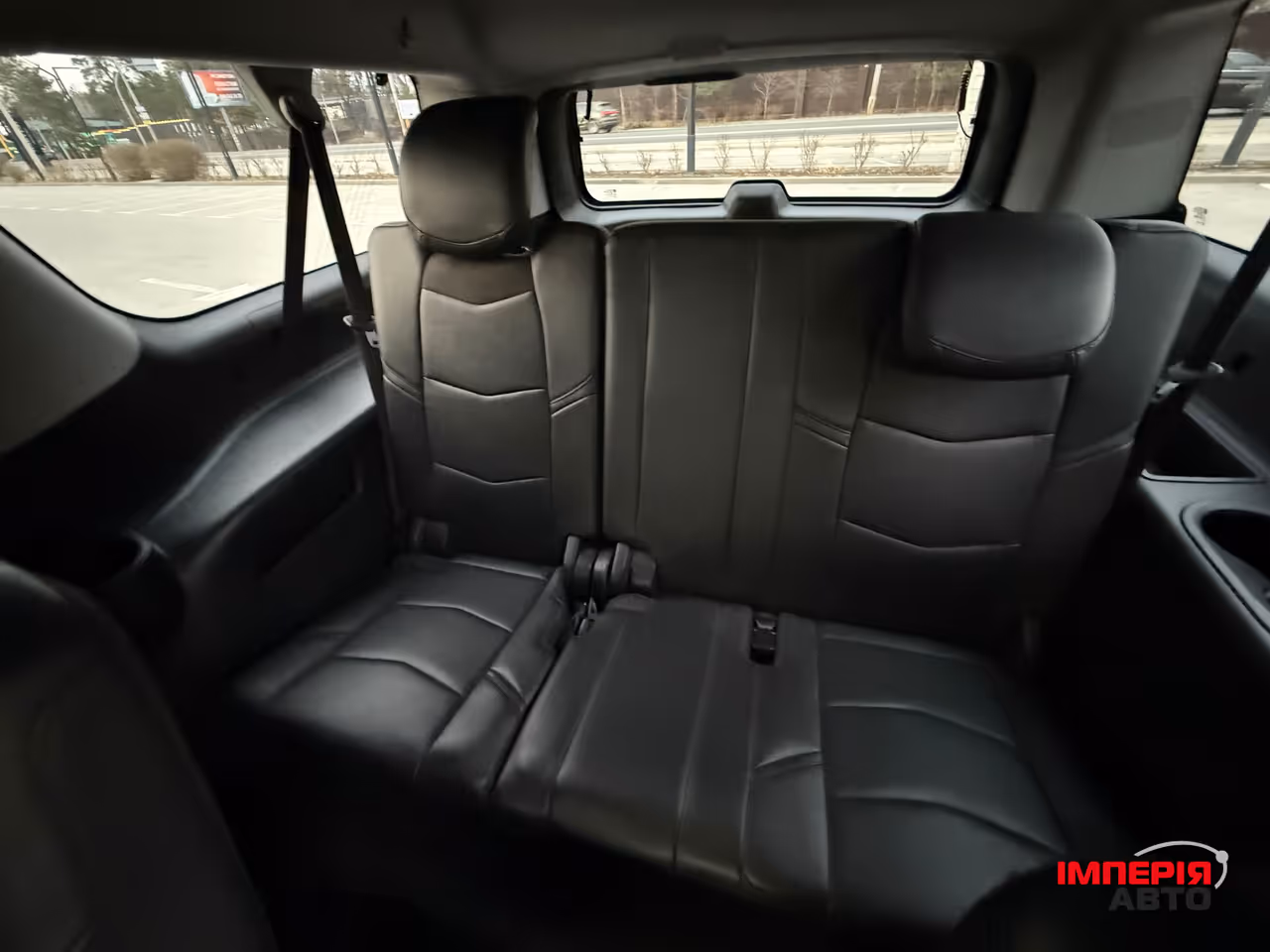 Cadillac Escalade - фото 22