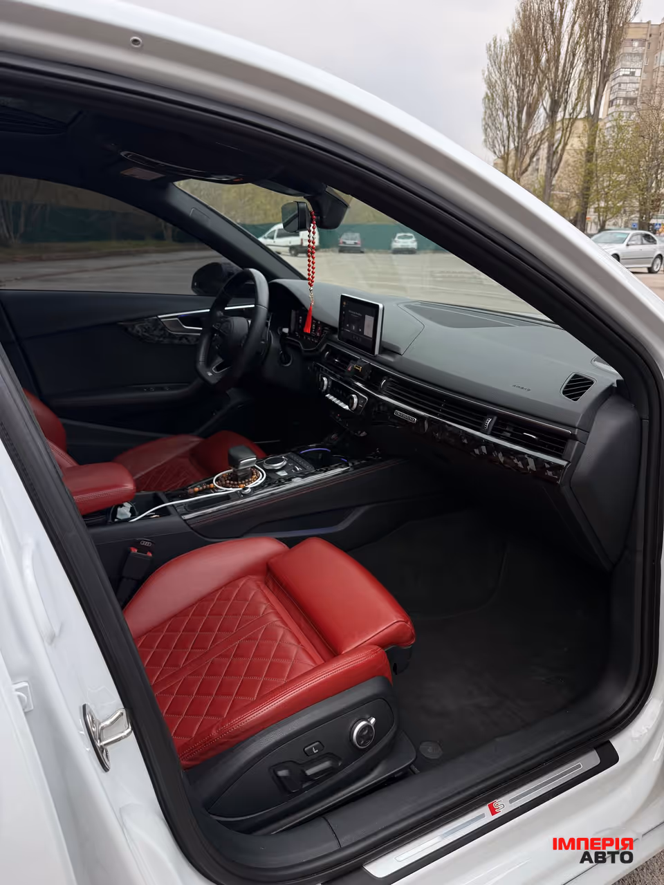 Audi S4 - фото 3