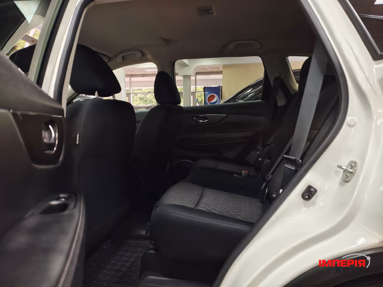 Nissan Rogue - фото 6