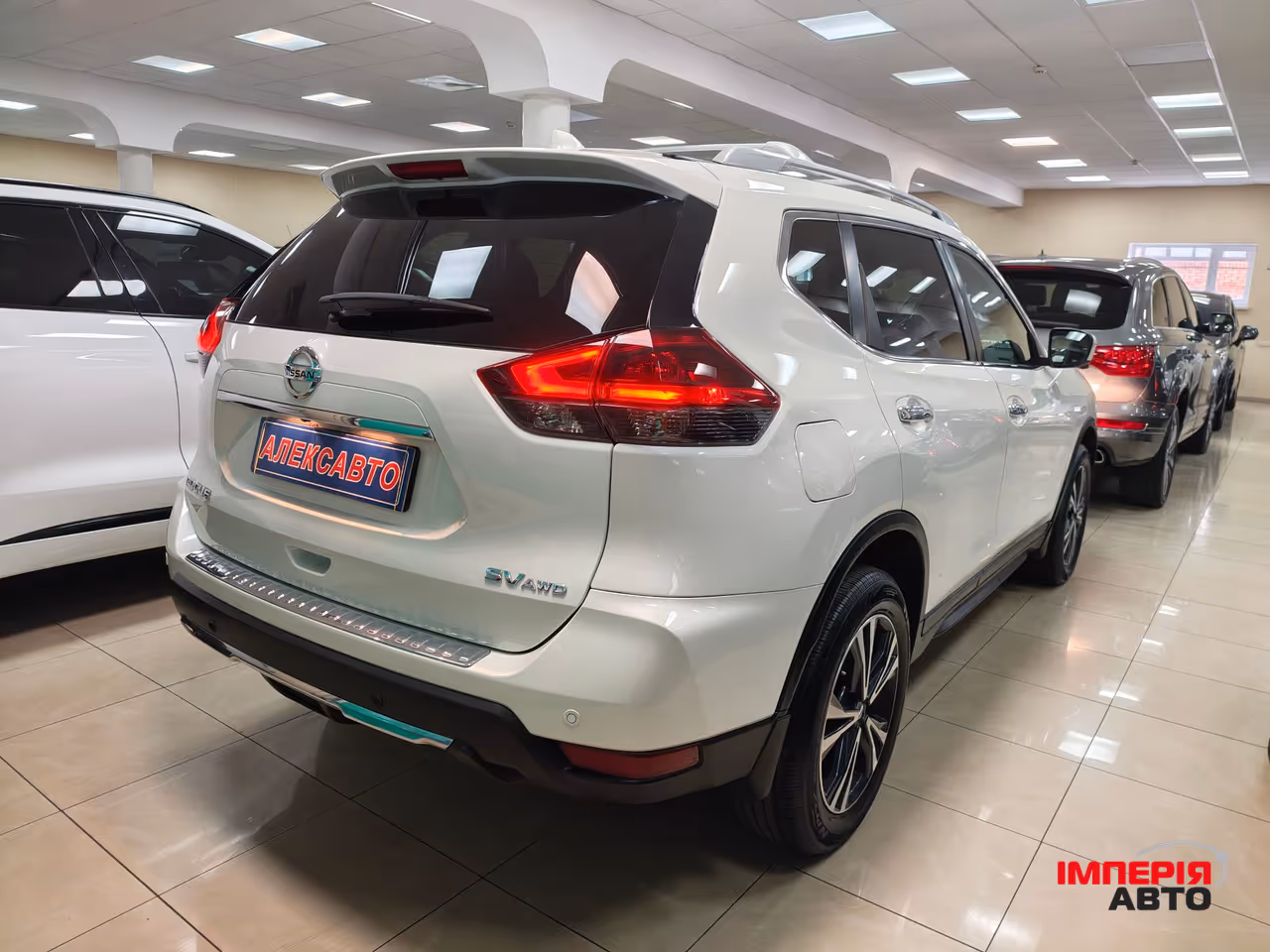 Nissan Rogue - фото 3