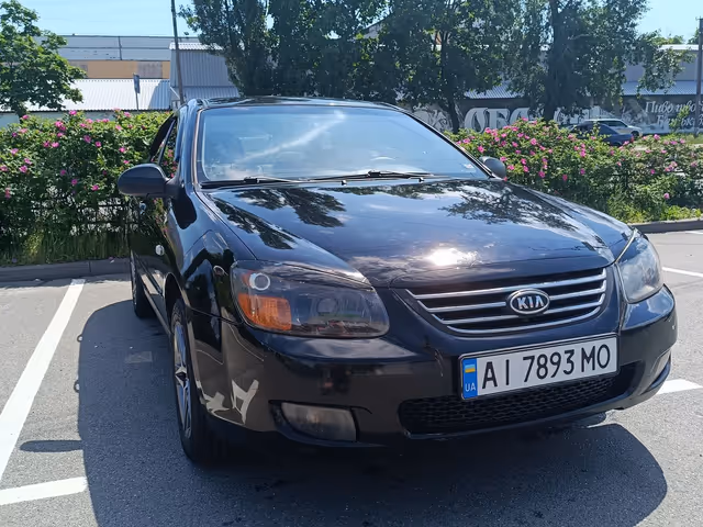 Kia Cerato - фото 1