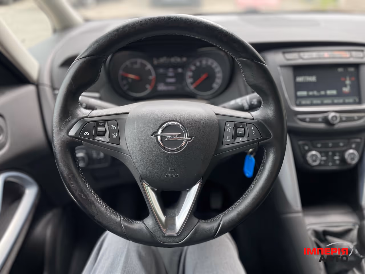 Opel Zafira - фото 21